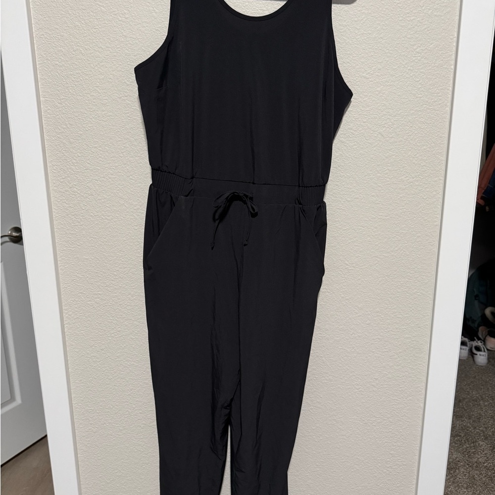 Black Sleeveless Jumpsuit